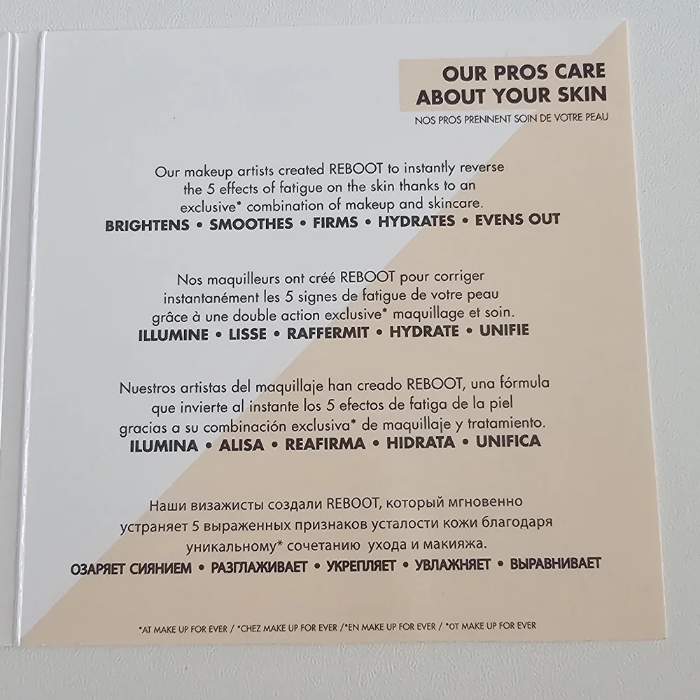 ⚪ free⚪ MAKEUP FOREVER REBOOT FOUNDATION SAMPLE CARD